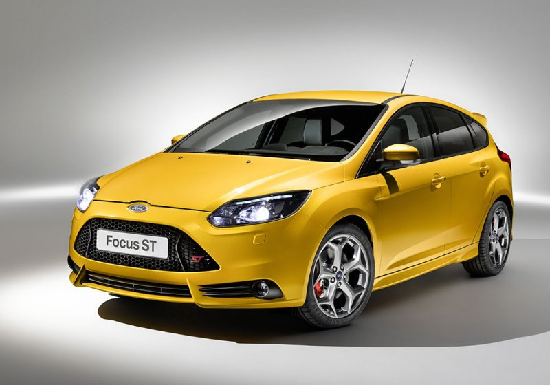 fordfocusst04.jpg