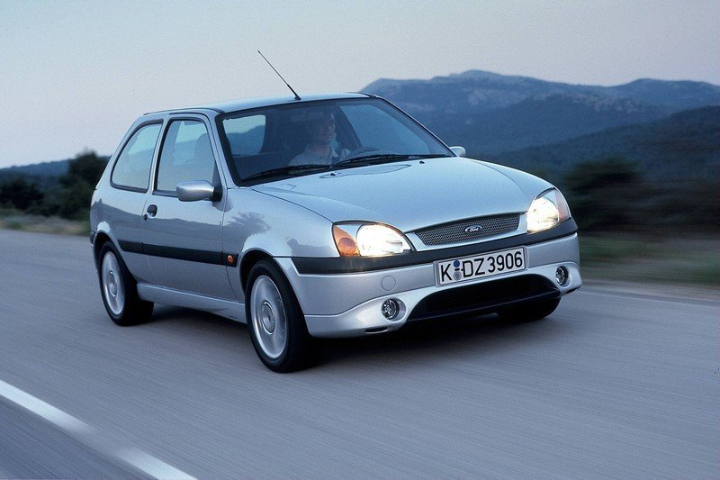 2000fordfiesta1.jpg