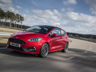 ford2018fiestast3door01.jpg