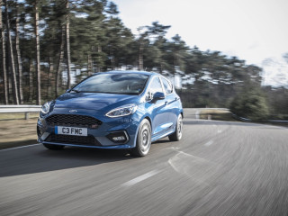 ford2018fiestast5door14.jpg