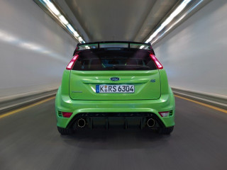 fordfocusrs20.jpg