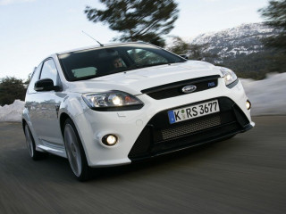 fordfocusrs78hr.jpg