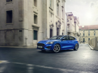 ford2018focusstline01.jpg