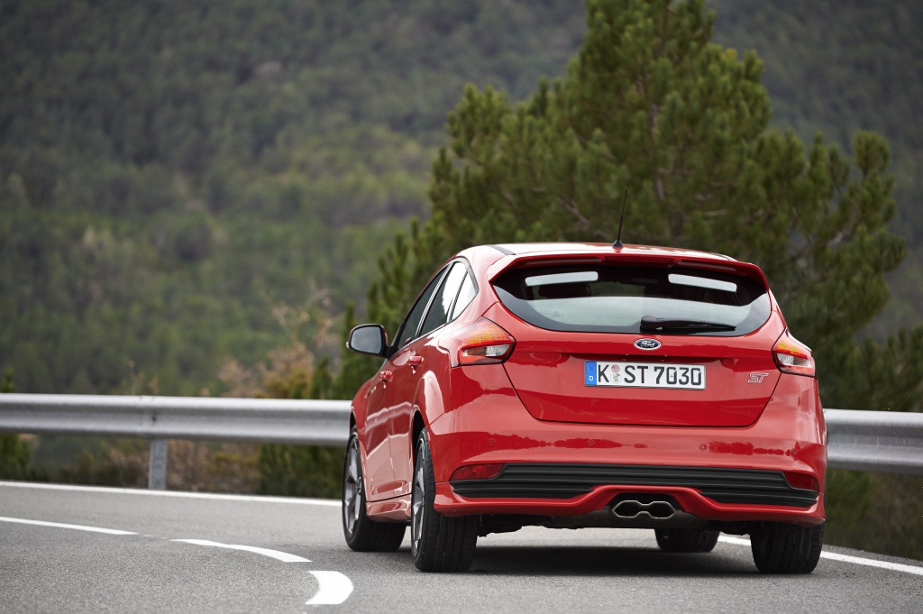 fordfocusst48.jpg