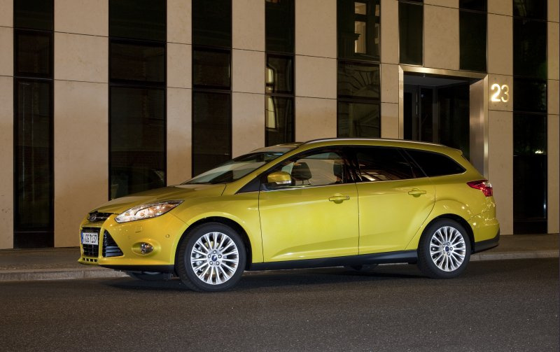 052fordfocusturnier.jpg