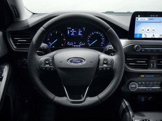 ford2018focustitaniumstudio23.jpg