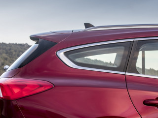 2018fordfocusdrivevignale85.jpg