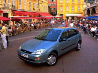 fordfocus14.jpg