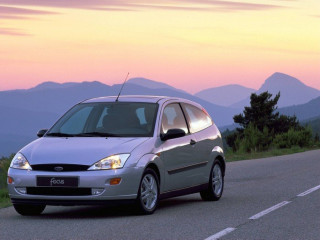 fordfocus20.jpg