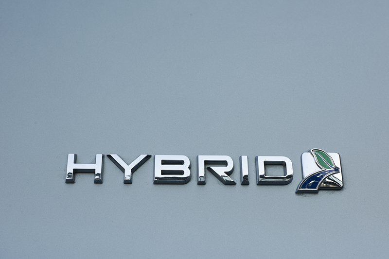 fordpocelectrfusionhybrid16.jpg