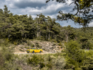 2024fordmustangcabrioletyellowsplash53.jpg