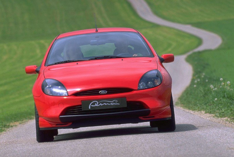 fordpumahatchback3dr04.jpg