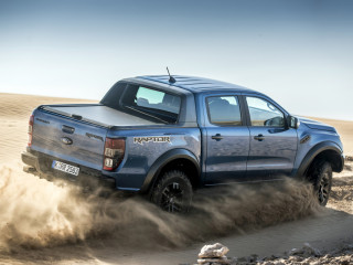 2019fordrangerraptorperformanceblue166.jpg