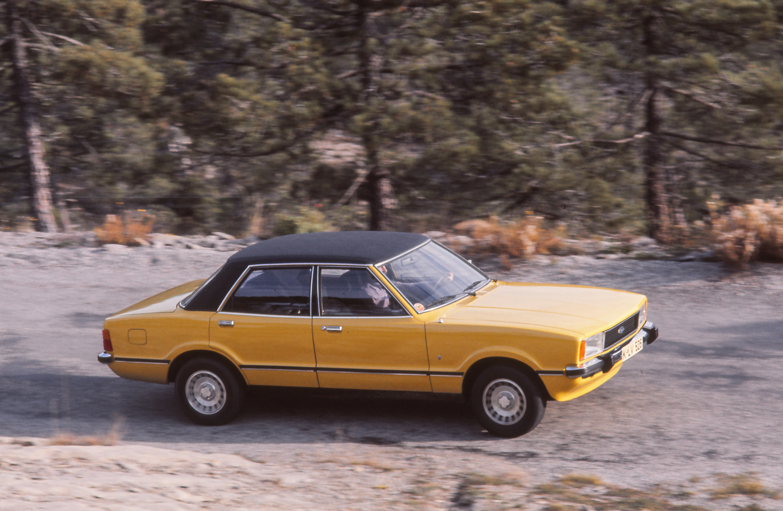 Ford Taunus (1976) - Foto eines Ford PKW-Modells