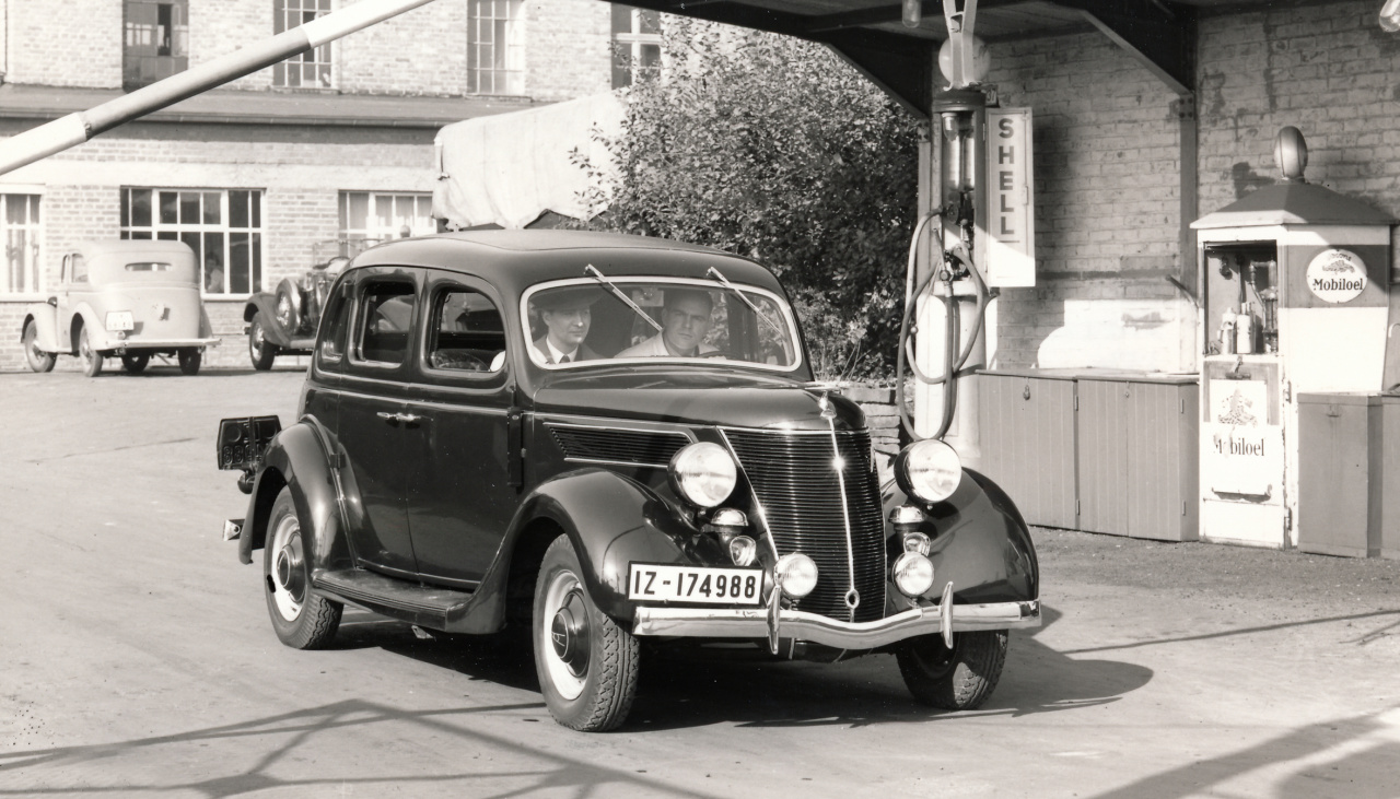 Ford V8 Typ 48 Standard (1936) - Foto eines Ford PKW-Modells