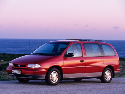 Ford Windstar (1995) - Foto eines Ford PKW-Modells