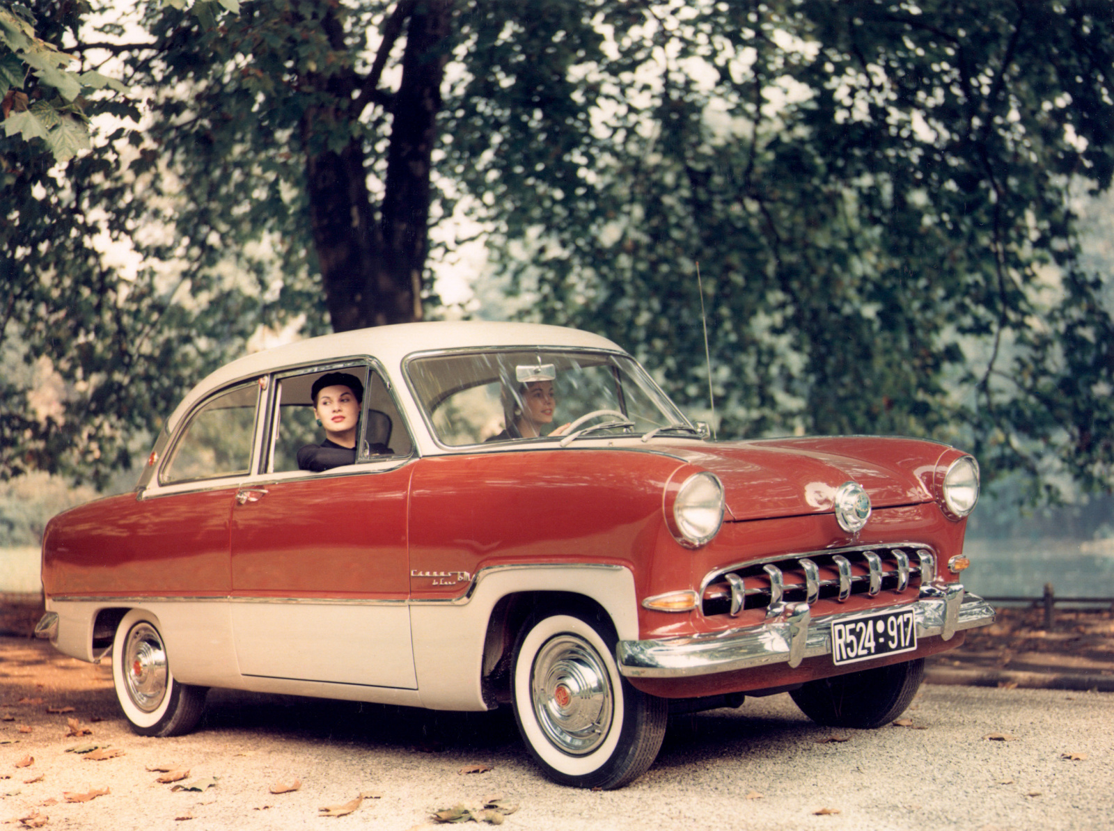 Taunus 15m de Luxe (1955) - Foto eines Ford PKW-Modells