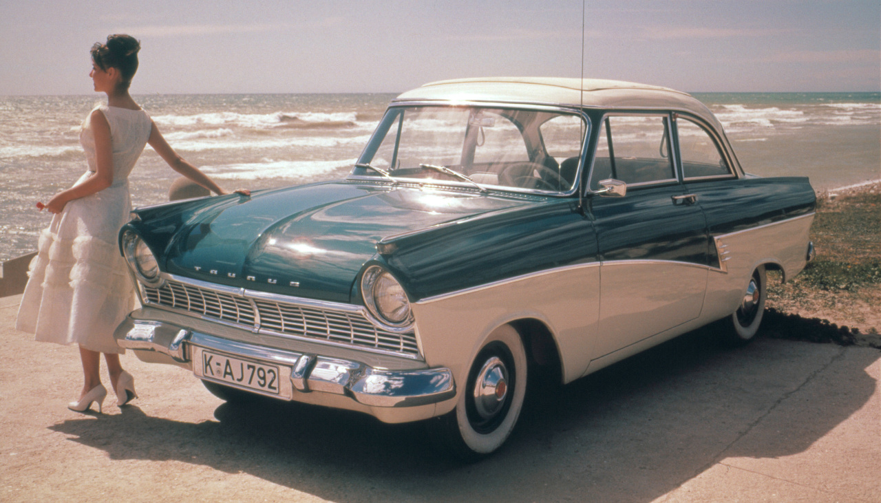 Taunus 17m de Luxe (1957) - Foto eines Ford PKW-Modells