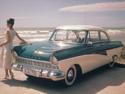 Taunus 17m de Luxe (1957) - Foto eines Ford PKW-Modells