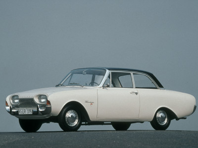 Taunus 17m (1960) - Foto eines Ford PKW-Modells
