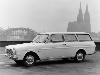 Taunus 12m Kombi (1963) - Foto eines Ford PKW-Modells