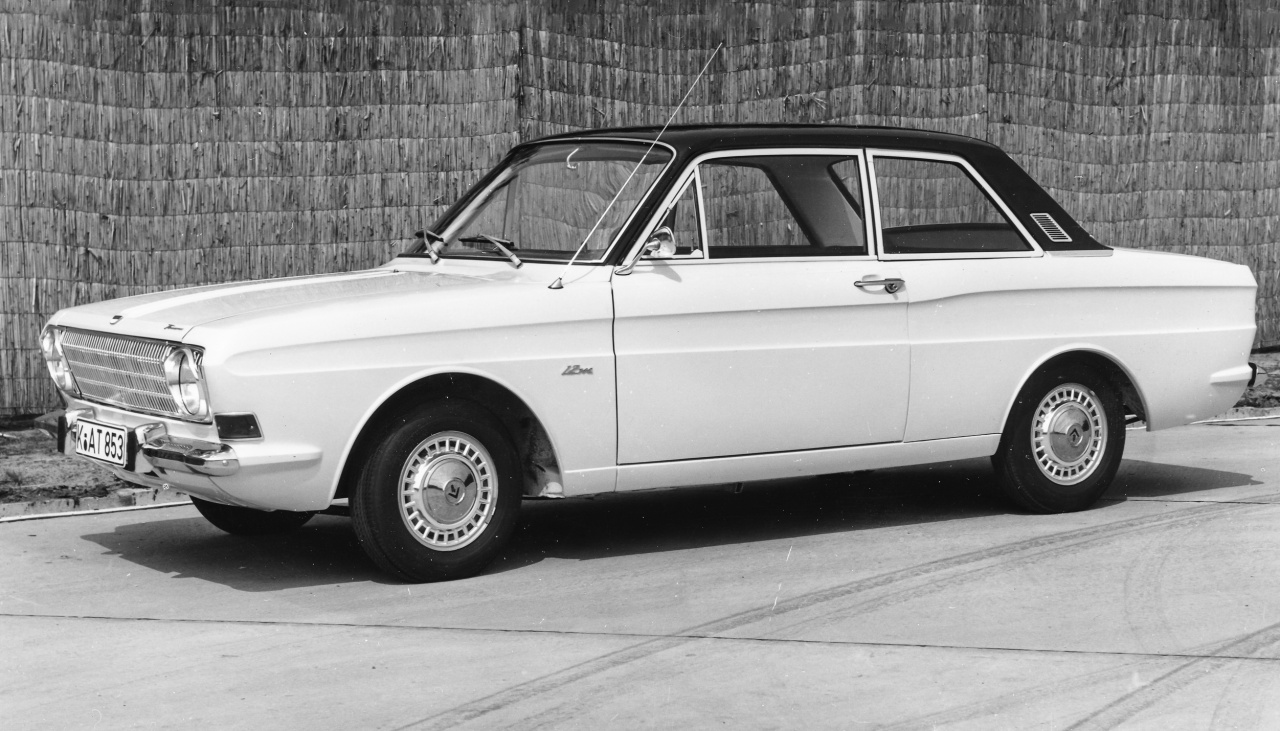 Taunus 12m (1966) - Foto eines Ford PKW-Modells