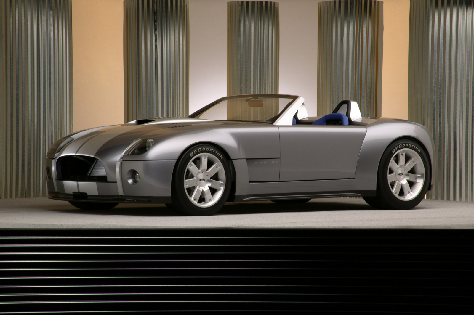 Ford Shelby Cobra Concept - Foto eines Ford Concept-Cars