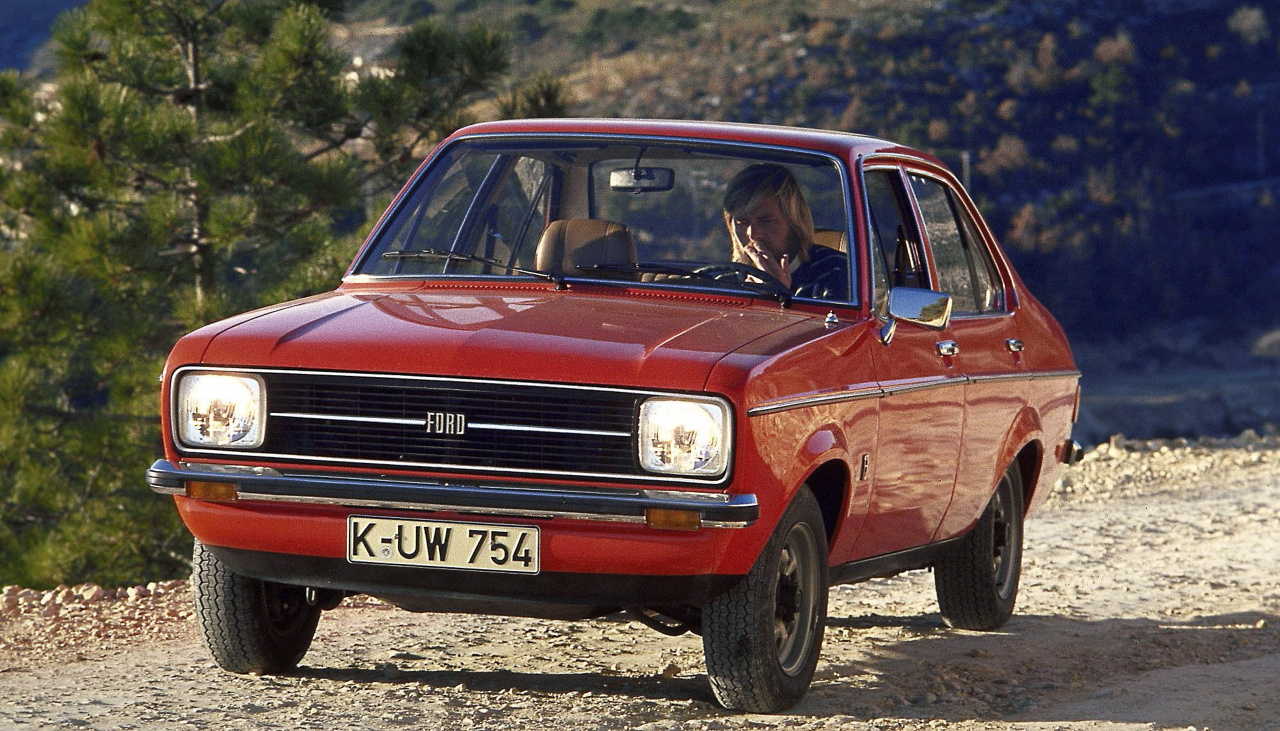 Ford Escort (1975) - Foto eines Ford PKW-Modells