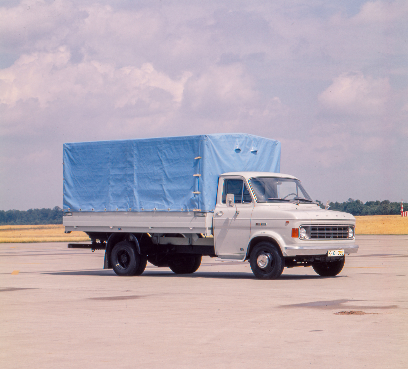 Ford A-Serie (1973) - Foto eines Ford LKW/Bus-Modells