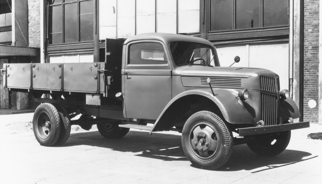Ford V-3000-S (1944) - Foto eines Ford LKW/Bus-Modells