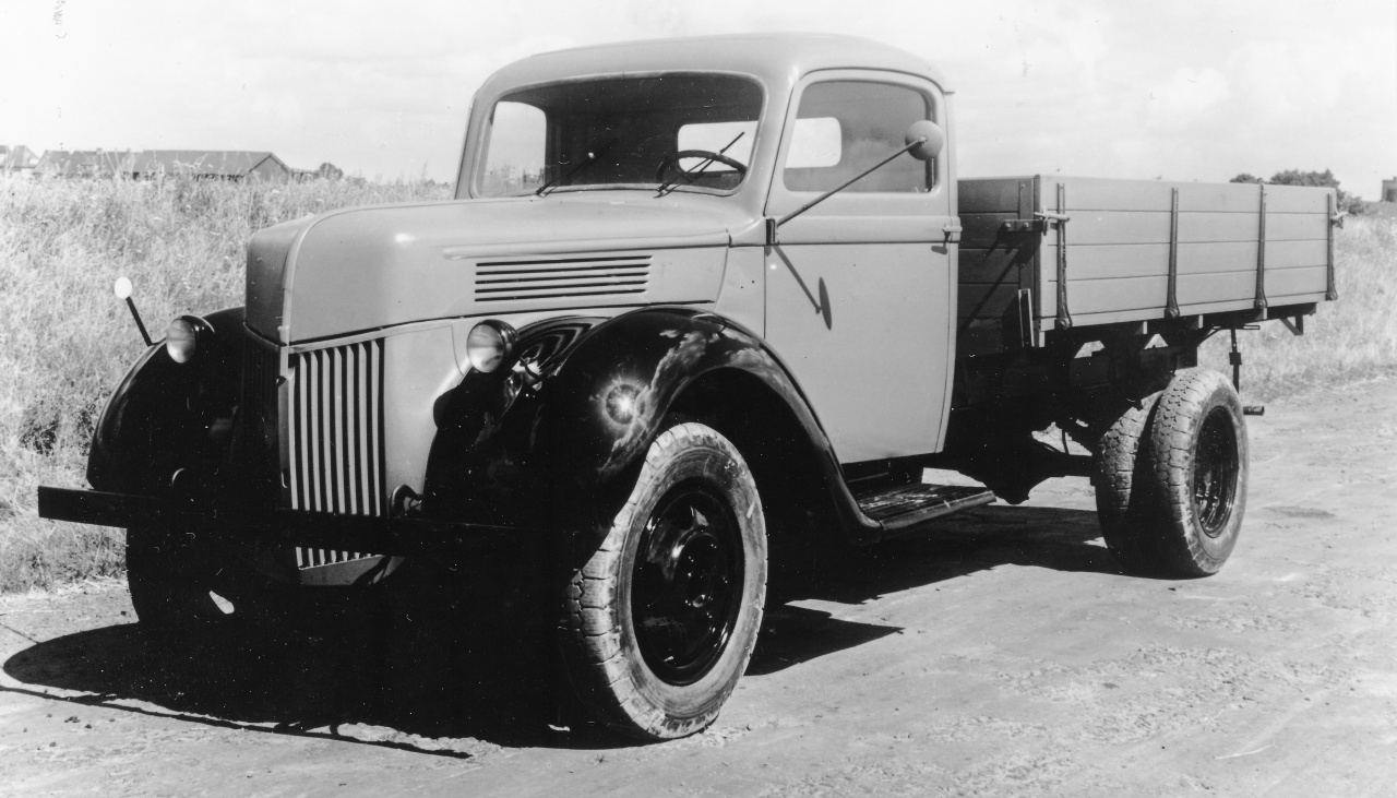 Ford Lastwagen 4-Zylinder (1945) - Foto eines Ford LKW/Bus-Modells