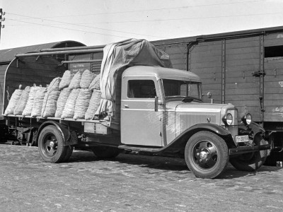 Ford Modell BB (1937) - Foto eines Ford LKW/Bus-Modells