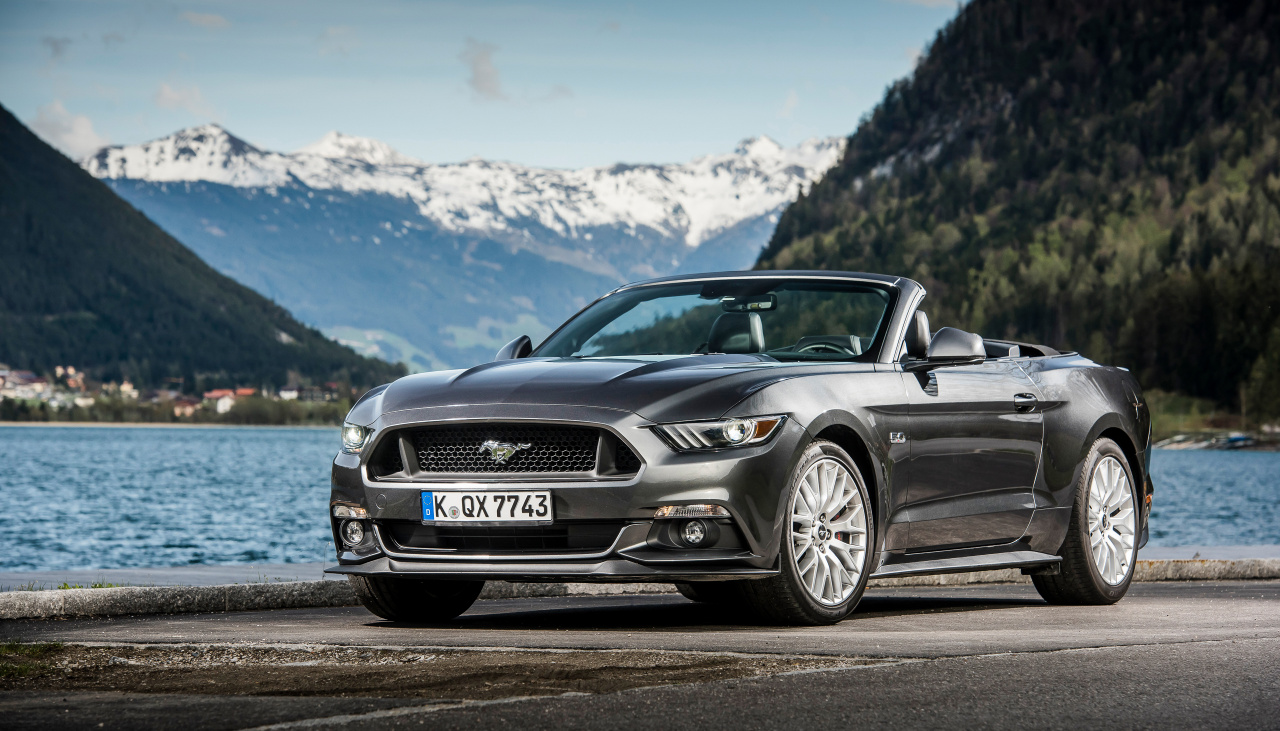 Ford Mustang Convertible-Cabriolet (2015) - Foto eines Ford PKW-Modells