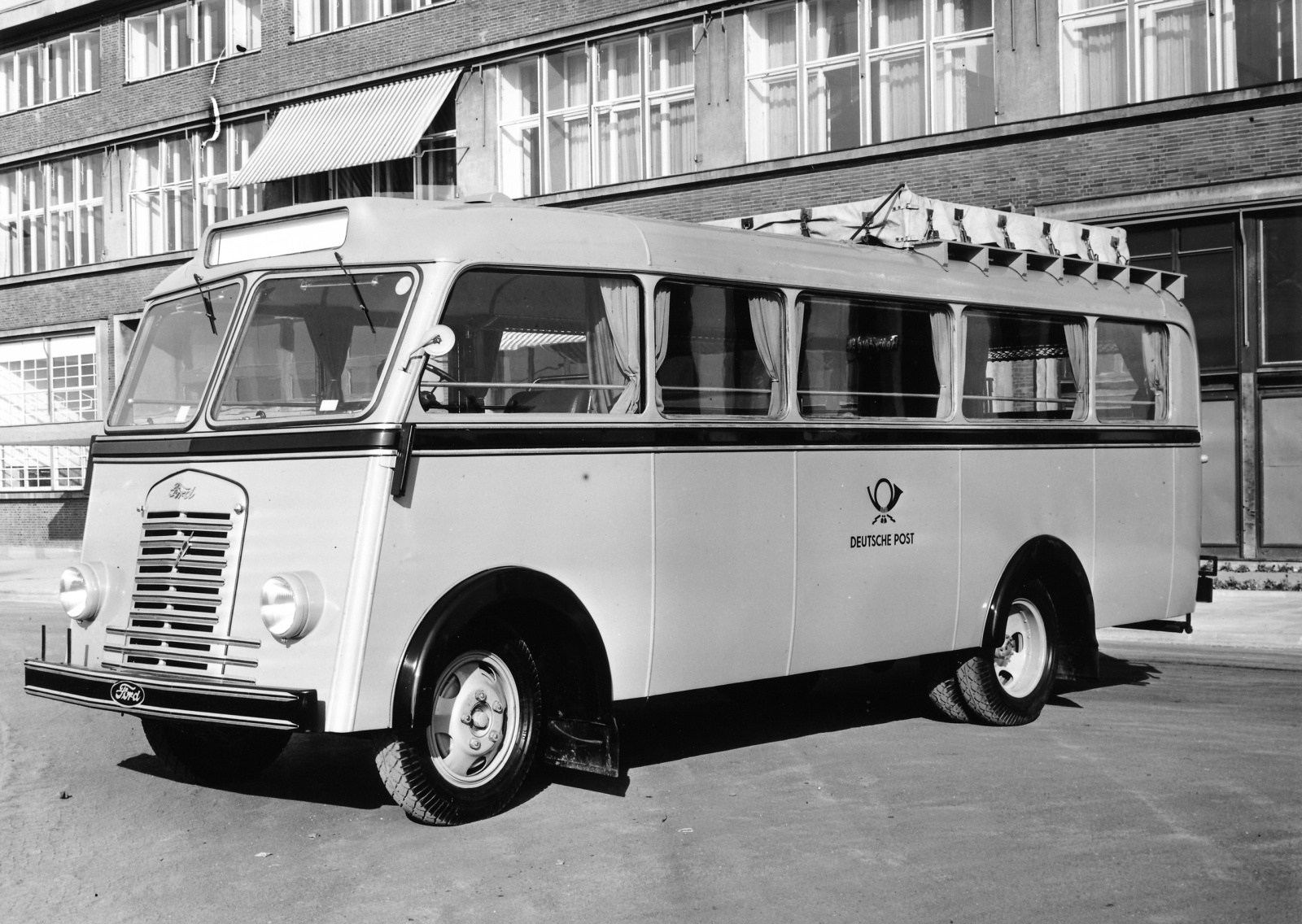 Ford G790B - Bus (1948) - Foto eines Ford LKW/Bus-Modells