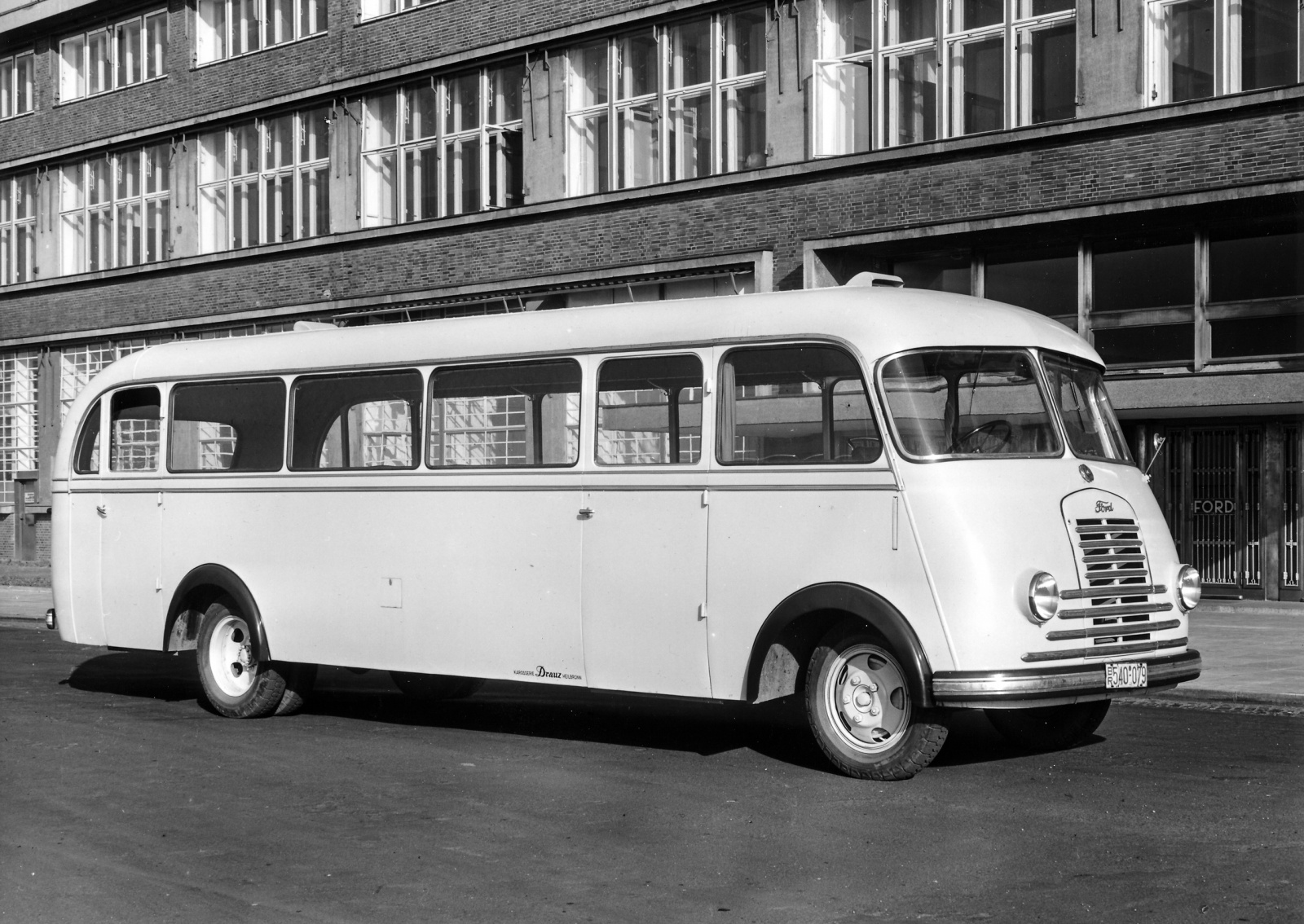 Ford G798B - Bus (1948) - Foto eines Ford LKW/Bus-Modells