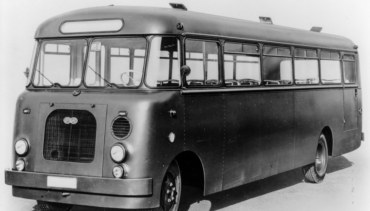 Ford G490B NATO-Bus (1955) - Foto eines Ford LKW/Bus-Modells