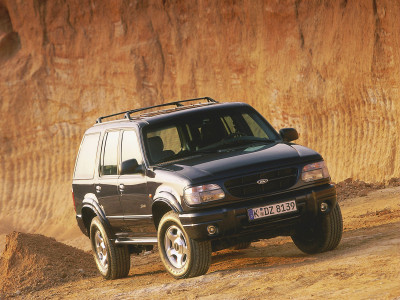 Ford Explorer (1995) - Foto eines Ford PKW-Modells